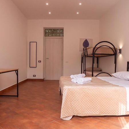 Aliva Apartment Lt Палермо Екстериор снимка