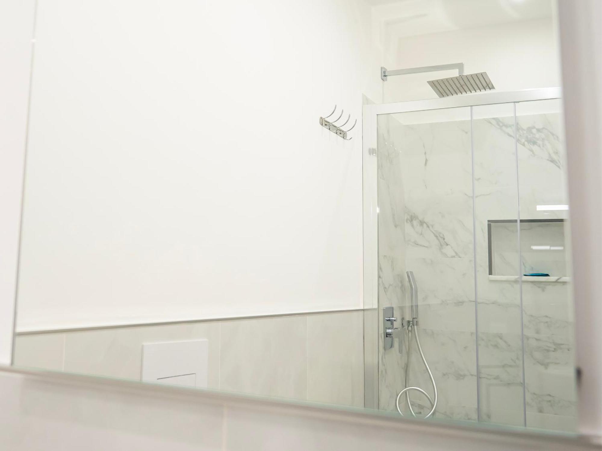 Aliva Apartment Lt Палермо Екстериор снимка