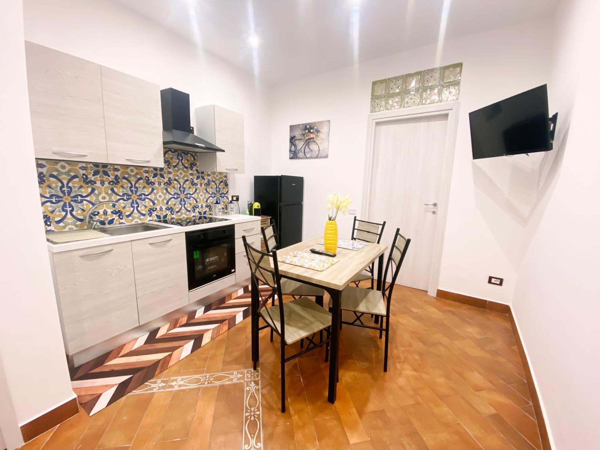 Aliva Apartment Lt Палермо Екстериор снимка