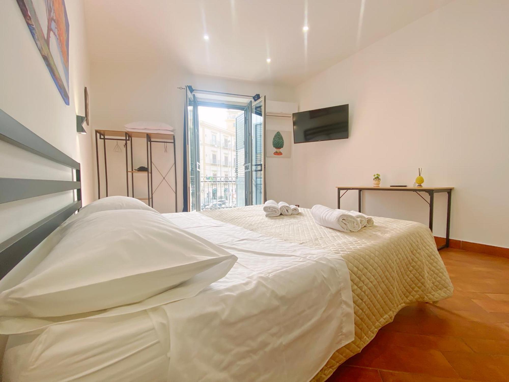 Aliva Apartment Lt Палермо Екстериор снимка